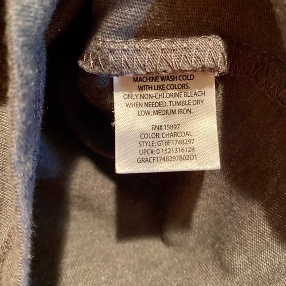 Boys Cat & Jack Long Sleeve Shirt Size 3T - Picture 6 of 6